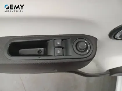 Photo 11 Renault Twingo  III E-Tech