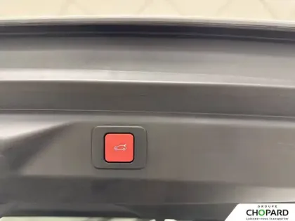 Photo 46 Peugeot 3008  Hybrid 145 e-DCS6