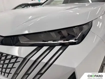 Photo 73 Peugeot 3008  Hybrid 145 e-DCS6