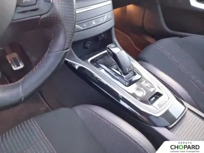 Photo 18 Peugeot 308  PureTech 130ch S&S EAT8