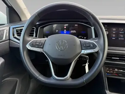 Photo 40 Volkswagen Polo  1.0 TSI 95 S&S DSG7