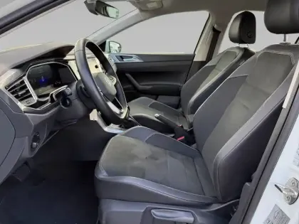 Photo 37 Volkswagen Polo  1.0 TSI 95 S&S DSG7