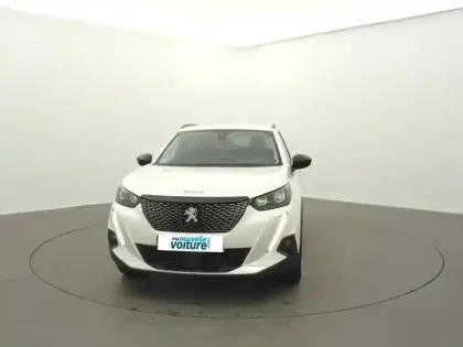 Photo 1 Peugeot 2008  PureTech 130 S&S BVM6