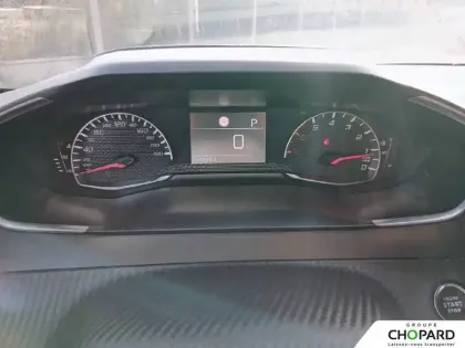 Photo 16 Peugeot 208  PureTech 100 S&S EAT8