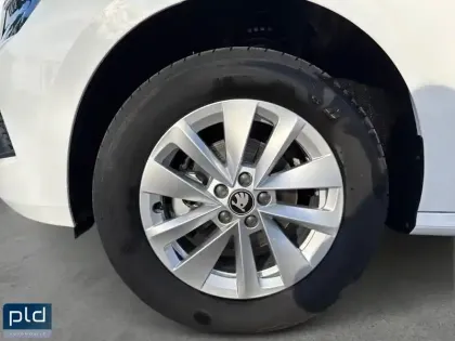 Photo 18 Skoda Kamiq  1.0 TSI Evo 2 95 ch BVM5