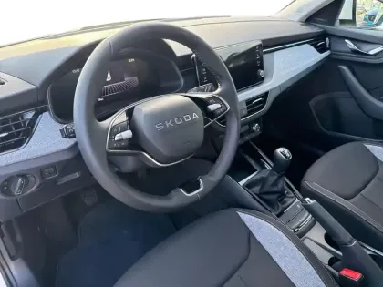 Photo 14 Skoda Kamiq  1.0 TSI Evo 2 95 ch BVM5