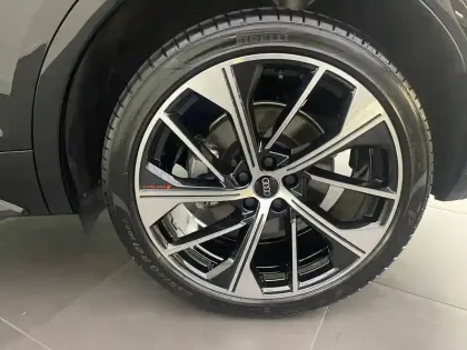 Photo 56 Audi Q5  Sportback 55 TFSIe 367 S tronic 7 Quattro