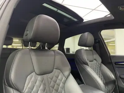 Photo 67 Audi Q5  Sportback 55 TFSIe 367 S tronic 7 Quattro