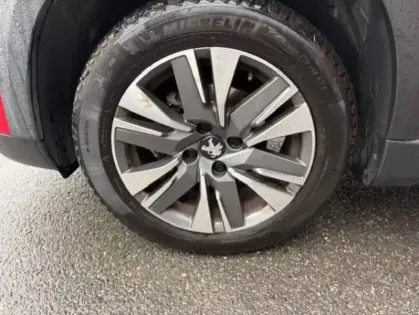 Photo 17 Peugeot 2008  BlueHDi 100ch S&S BVM5