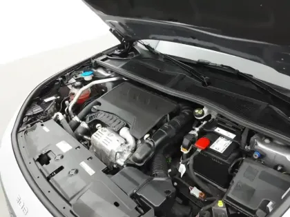 Photo 36 Peugeot 308  SW PureTech 130ch S&S BVM6