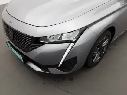 Photo 37 Peugeot 308  SW PureTech 130ch S&S BVM6