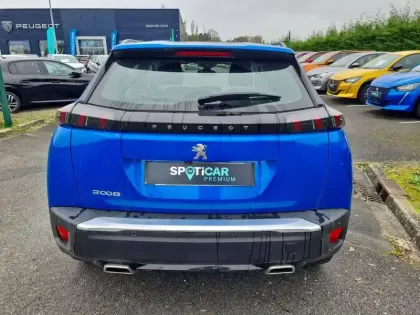 Photo 7 Peugeot 2008  PureTech 130 S&S EAT8