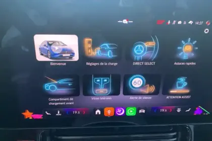 Photo 24 Mercedes CLA  250+ avec technologie EQ