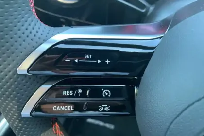 Photo 16 Mercedes CLA  250+ avec technologie EQ