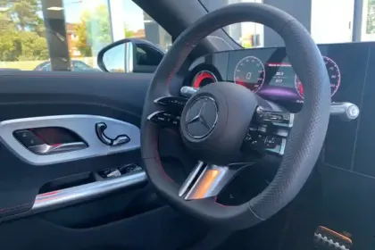 Photo 33 Mercedes CLA  250+ avec technologie EQ