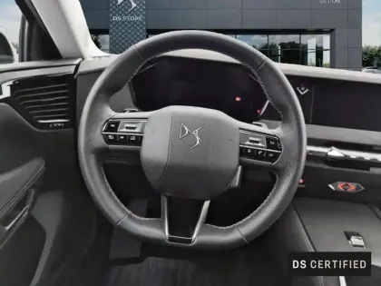 Photo 11 DS DS 4  BlueHDi 130 EAT8 Performance Line