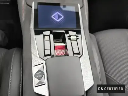 Photo 23 DS DS 4  BlueHDi 130 EAT8 Performance Line