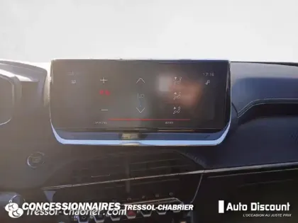 Photo 10 Peugeot 2008  BlueHDi 100 S&S BVM6 GT Line