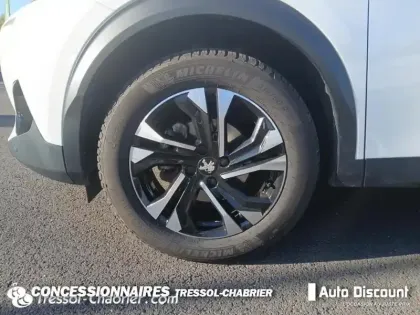 Photo 14 Peugeot 2008  BlueHDi 100 S&S BVM6 GT Line