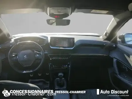 Photo 9 Peugeot 2008  BlueHDi 100 S&S BVM6 GT Line