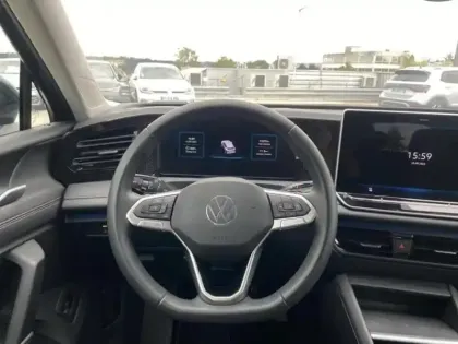 Photo 15 Volkswagen Tiguan  1.5 eHybrid 204ch Life Plus DSG6