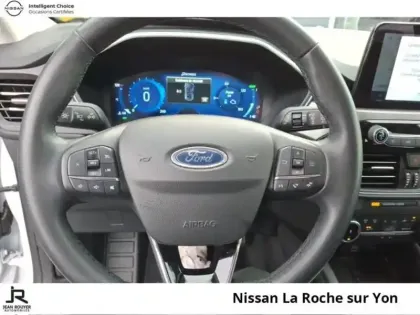 Photo 15 Ford Kuga  2.5 Duratec 190ch FHEV E85 Titanium BVA