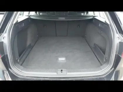 Photo 11 Volkswagen Passat  SW 2.0 TDI EVO 150ch Business DSG7 8cv