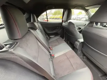 Photo 11 Toyota Yaris Hybride 1.5 HYBRID 130H GR SPORT AUTO 2W