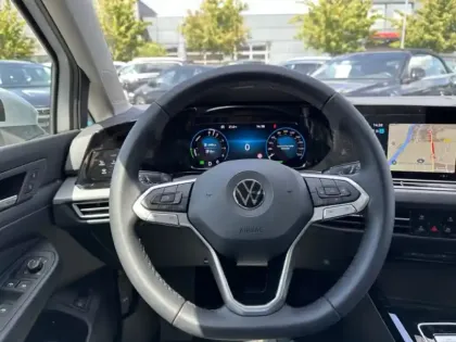 Photo 6 Volkswagen Golf  1.4 Hybrid Rechargeable OPF 204 DSG6