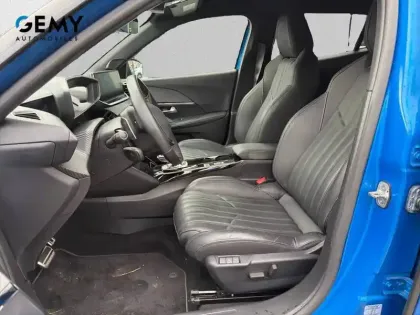 Photo 8 Peugeot 2008  PureTech 130 S&S EAT8