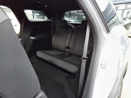 Photo 49 Peugeot 5008  Hybrid 136 e-DCS6