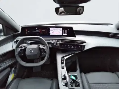 Photo 41 Peugeot 5008  Hybrid 136 e-DCS6