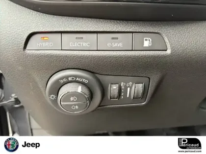 Photo 41 Jeep Compass  1.3 PHEV T4 240 ch 4xe eAWD