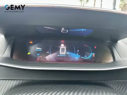 Photo 44 Peugeot 208  PureTech 100 S&S BVM6