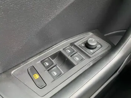 Photo 16 Volkswagen T-roc  1.5 TSI 150 EVO Start/Stop DSG7