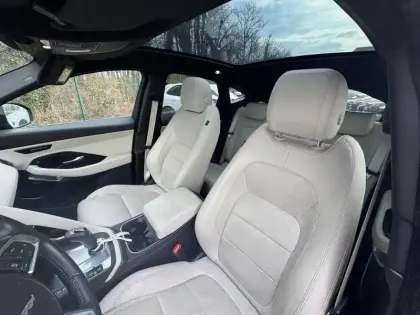 Photo 15 Jaguar E-Pace  2.0 - 300 ch AWD BVA