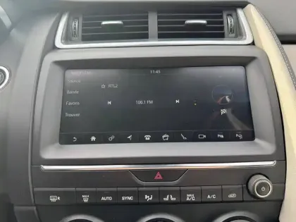 Photo 24 Jaguar E-Pace  2.0 - 300 ch AWD BVA