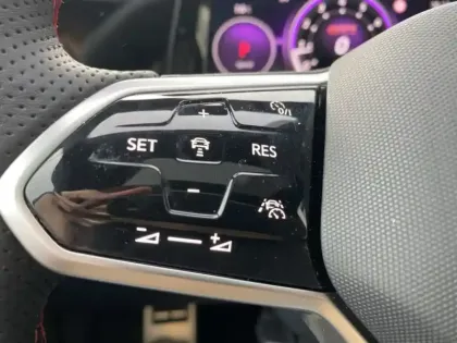 Photo 11 Volkswagen Golf  2.0 TSI 245 DSG7