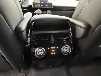 Photo 41 Land rover Range Rover Sport  P510e 3.0L i6 PHEV 510ch