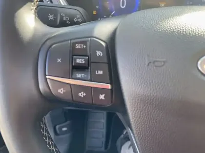 Photo 15 Ford Kuga 2.5 Duratec 225ch PHEV Vignale BVA