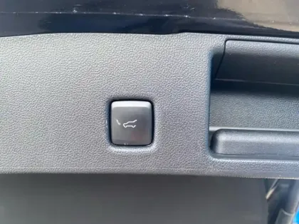 Photo 17 Ford Kuga 2.5 Duratec 225ch PHEV Vignale BVA