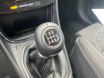 Photo 7 Ford Puma 1.0 Flexifuel 125ch S&amp;S mHEV Titanium Business