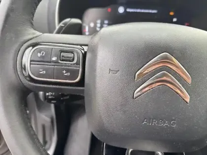 Photo 27 Citroën C5 aircross  1.2 Hybride 145ch MAX boite automatique