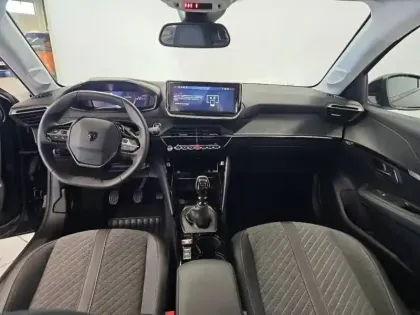 Photo 28 Peugeot 208  1.2 PureTech 100ch S&S Allure