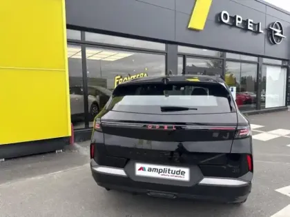 Photo 5 Opel Grandland  1.2 Turbo Hybrid 145ch Edition e-DCT6