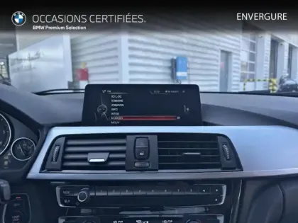 Photo 10 BMW Serie 3 Série 3 318dA 150ch Executive