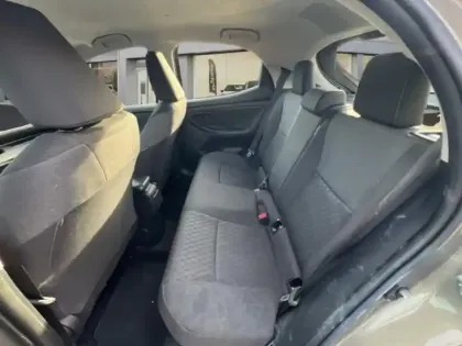 Photo 9 Toyota Yaris  116h Dynamic Business 5p +