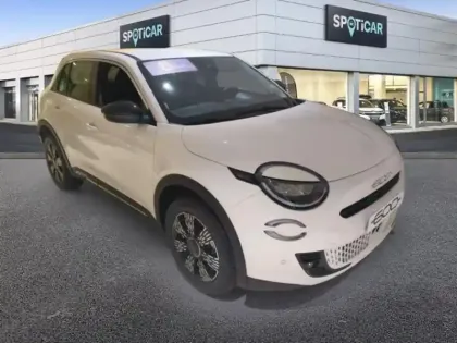 Photo 2 Fiat 600  1.2 Hybrid Turbo 110ch Pack Confort & Style DCT6