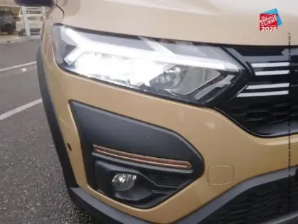 Photo 27 Dacia Sandero  1.0 ECO-G 100CH STEPWAY EXTREME + CAMERA GPS