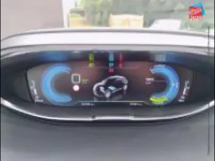 Photo 12 Peugeot 3008  HYBRID 225ch GT Line e-EAT8 10cv